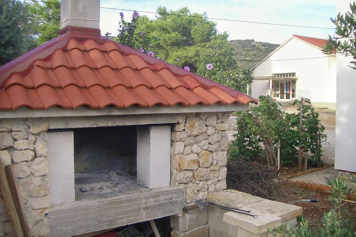 Apartments By The Sea Vinisce, Trogir - 5229 Exterior foto