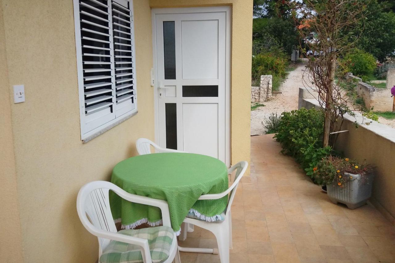Apartments By The Sea Vinisce, Trogir - 5229 Exterior foto